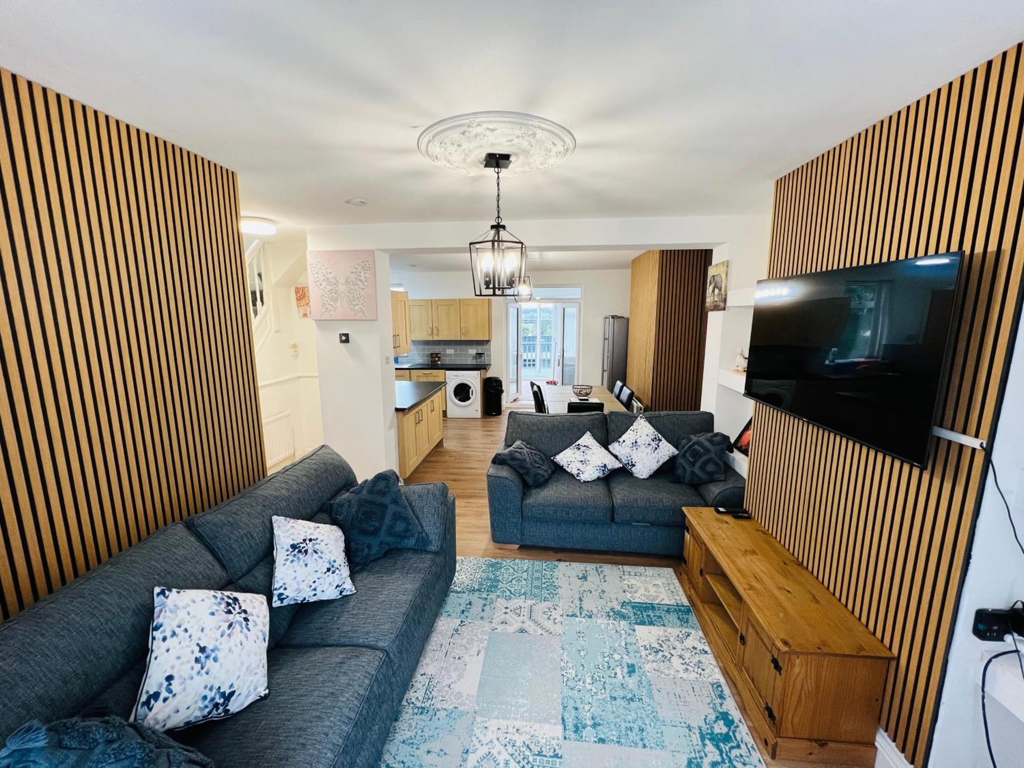 ניוקאסל Numero Venti Aparthouse Wifi Parking Hot Tub מראה חיצוני תמונה